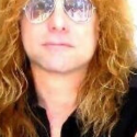 GUNS N’ ROSES: Adler’s Mom Has Book Coming